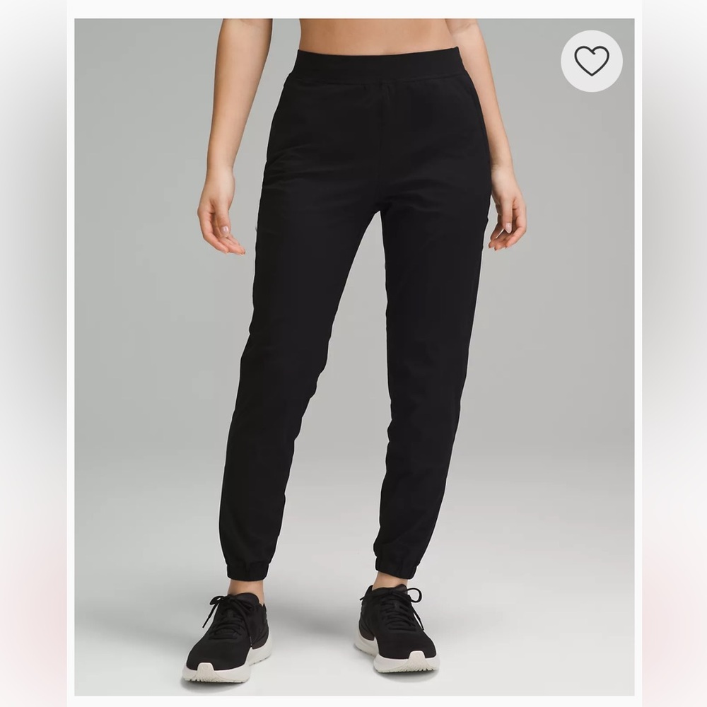 Lululemon Adapted State High-Rise Jogger Full Length black pants zip legs size 2